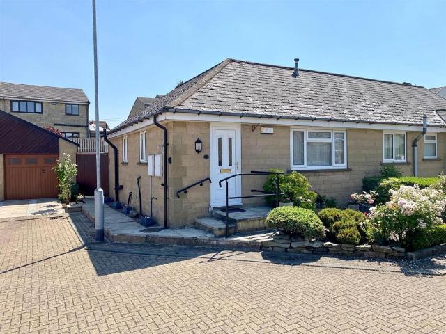 2 bedroom semi detached bungalow for sale