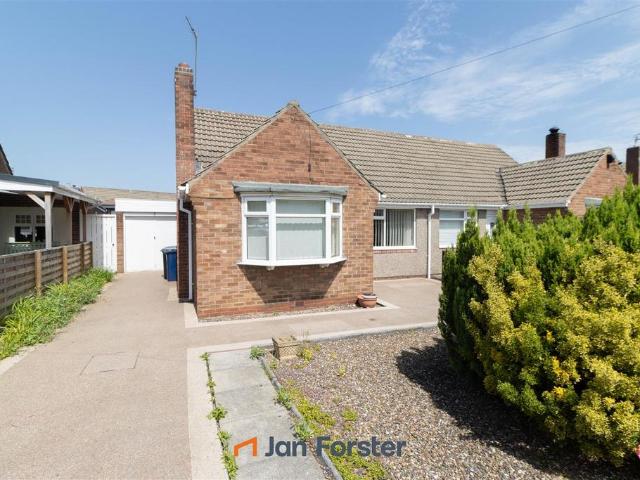 2 bedroom semi detached bungalow for sale
