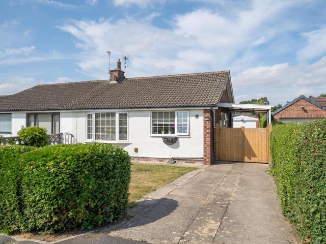 2 bedroom semi detached bungalow for sale