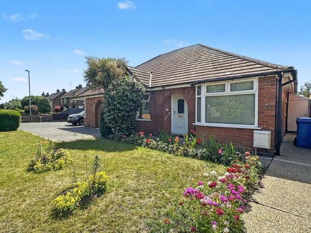 2 bedroom semi detached bungalow for sale