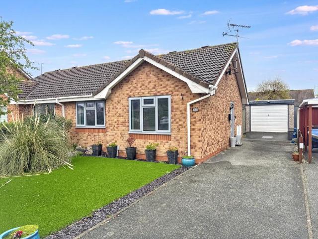 2 bedroom semi detached bungalow for sale