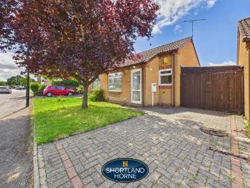 2 bedroom semi detached bungalow for sale