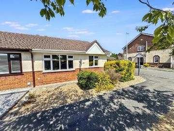 2 bedroom semi detached bungalow for sale