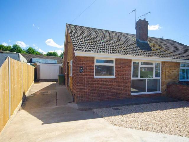 2 bedroom semi detached bungalow for sale