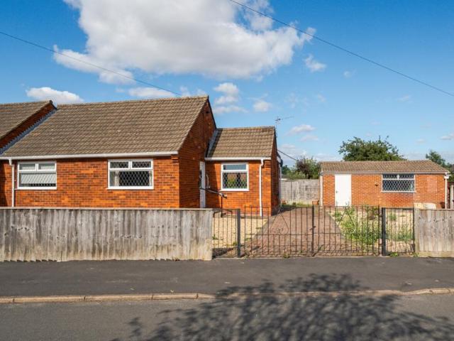 2 bedroom semi detached bungalow for sale