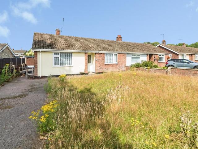 2 bedroom semi detached bungalow for sale