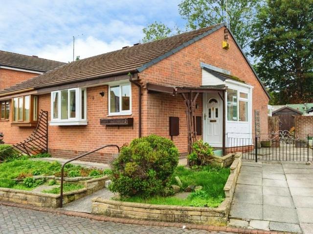 2 bedroom semi detached bungalow for sale