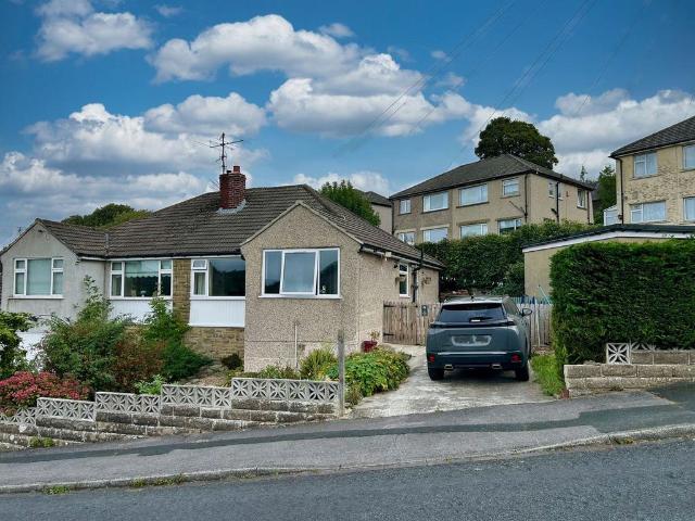 2 bedroom semi detached bungalow for sale