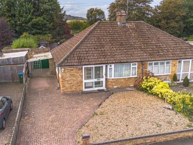 2 bedroom semi detached bungalow for sale
