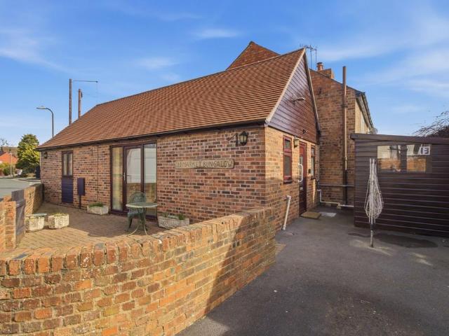 2 bedroom semi detached bungalow for sale