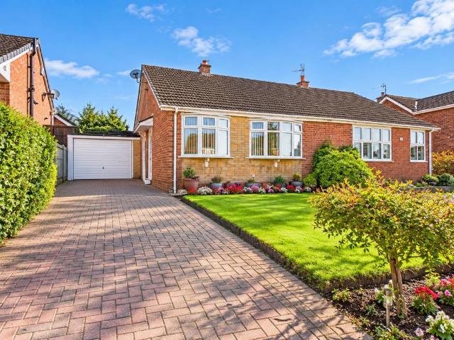 2 bedroom semi detached bungalow for sale