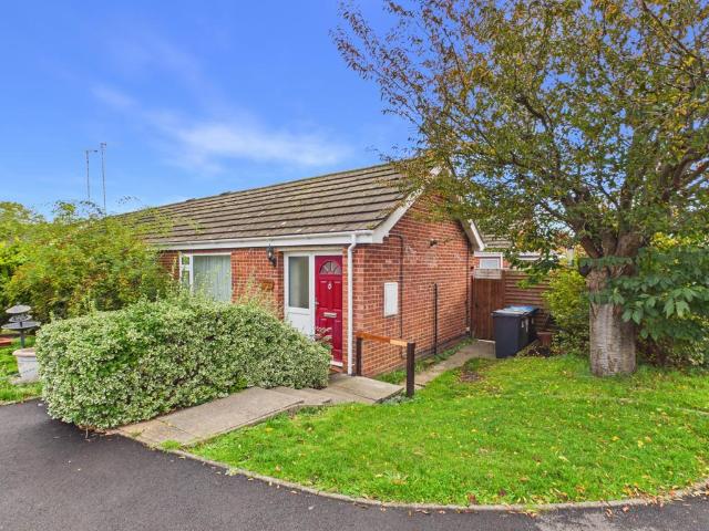 2 bedroom semi detached bungalow for sale