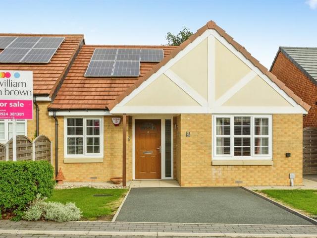 2 bedroom semi detached bungalow for sale