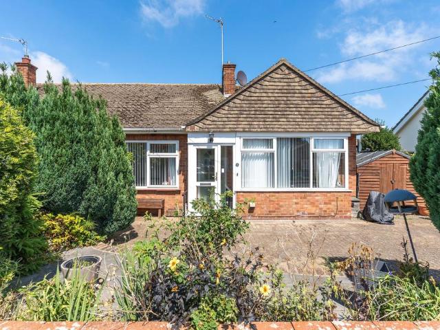 2 bedroom semi detached bungalow for sale