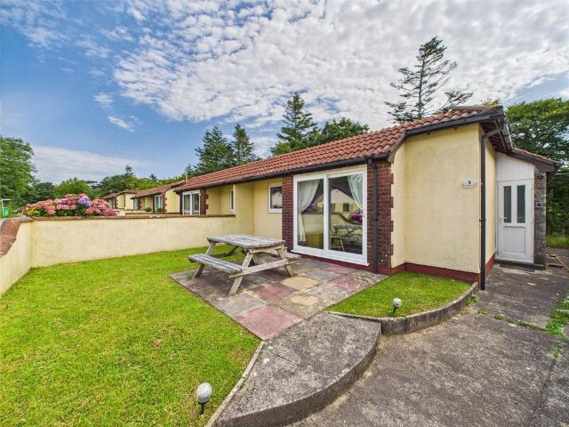 2 bedroom semi detached bungalow for sale