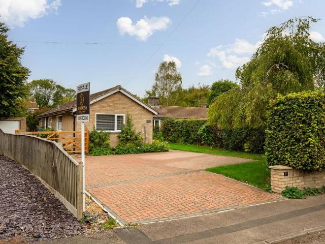 2 bedroom semi detached bungalow for sale