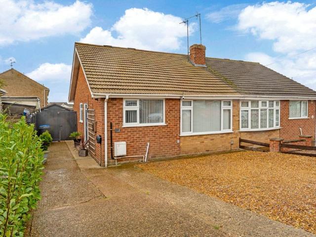 2 bedroom semi detached bungalow for sale