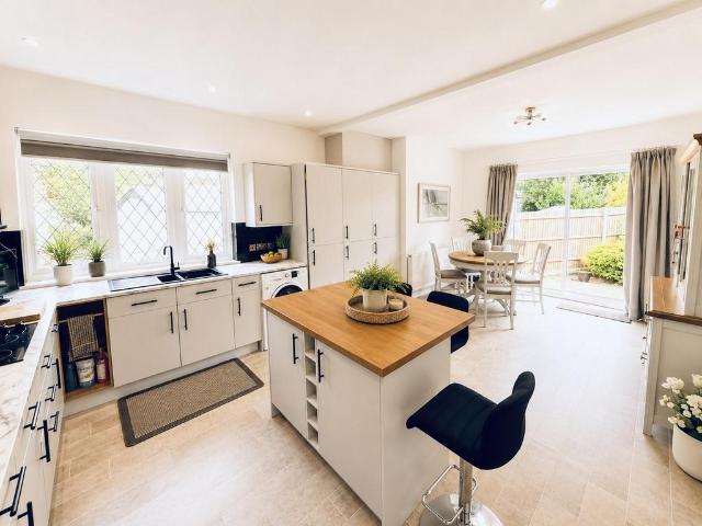 2 bedroom semi detached bungalow for sale
