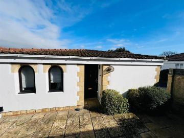 2 bedroom semi detached bungalow for sale