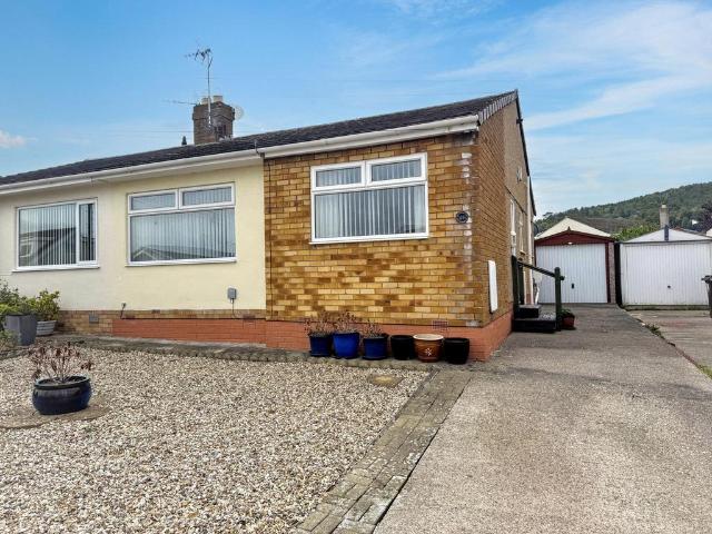 2 bedroom semi detached bungalow for sale