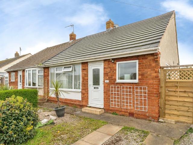 2 bedroom semi detached bungalow for sale