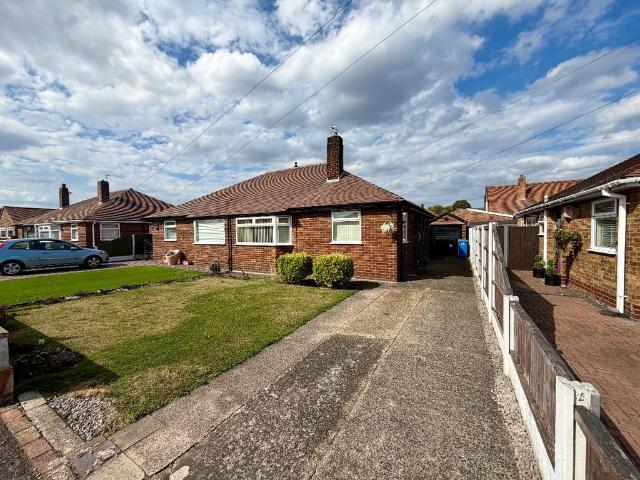 2 bedroom semi detached bungalow for sale