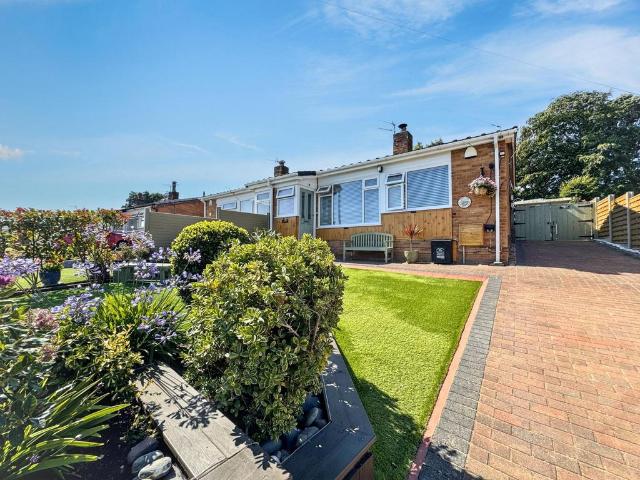 2 bedroom semi detached bungalow for sale