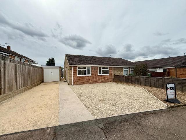 2 bedroom semi detached bungalow for sale