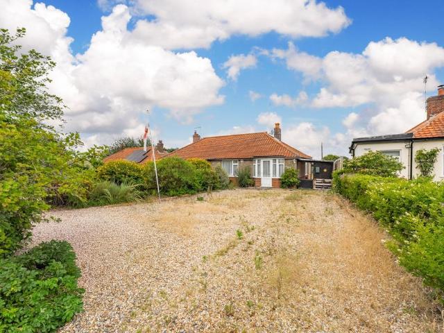 2 bedroom semi detached bungalow for sale