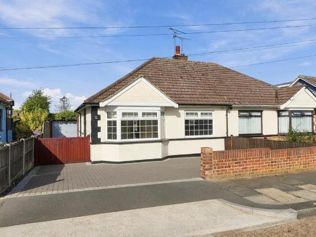 2 bedroom semi detached bungalow for sale