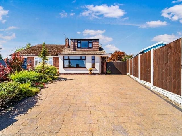 2 bedroom semi detached bungalow for sale