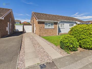 2 bedroom semi detached bungalow for sale