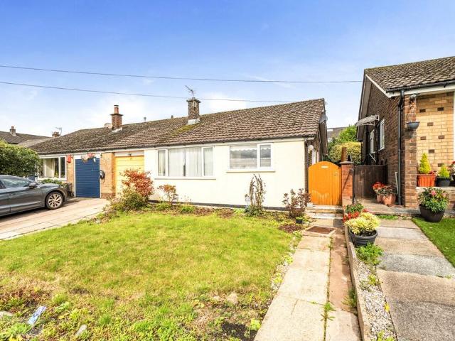 2 bedroom semi detached bungalow for sale