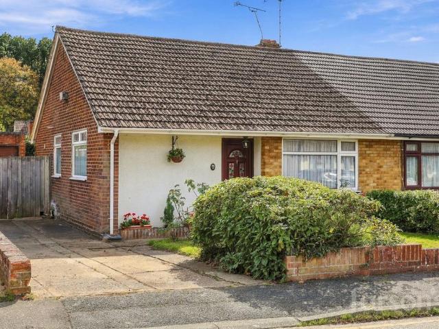 2 bedroom semi detached bungalow for sale