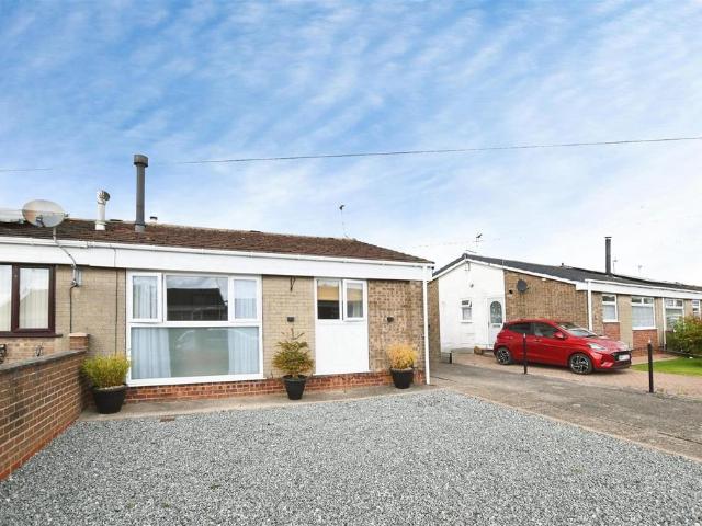 2 bedroom semi detached bungalow for sale