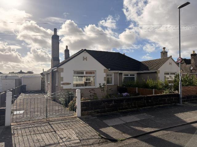 2 bedroom semi detached bungalow for sale