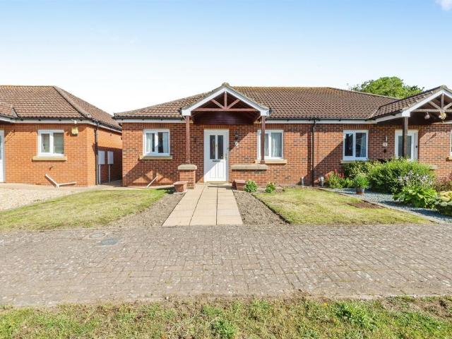 2 bedroom semi detached bungalow for sale
