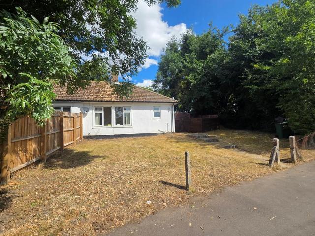 2 bedroom semi detached bungalow for sale