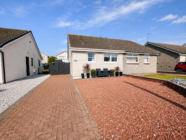 2 bedroom semi detached bungalow for sale