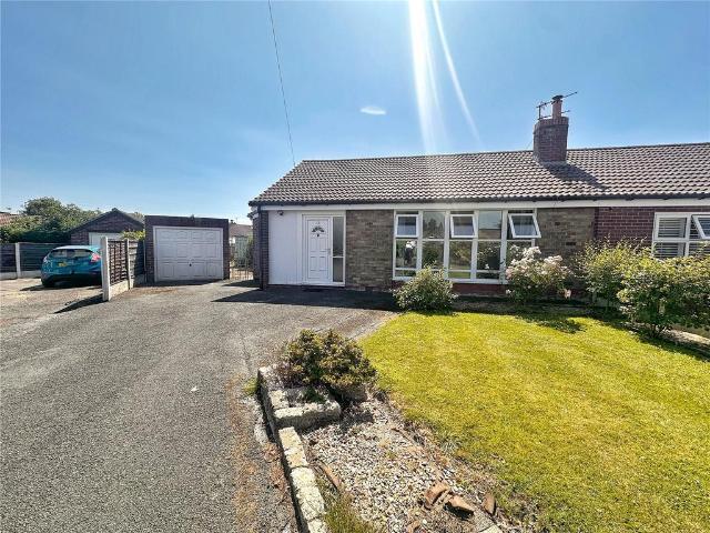 2 bedroom semi detached bungalow for sale