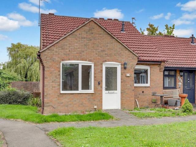 2 bedroom semi detached bungalow for sale