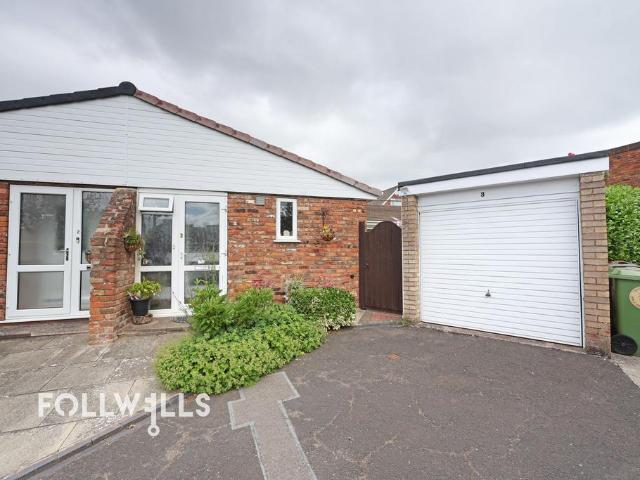 2 bedroom semi detached bungalow for sale