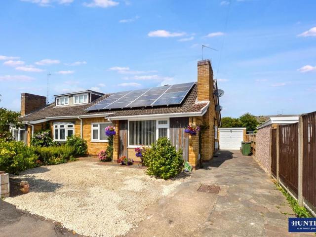 2 bedroom semi detached bungalow for sale