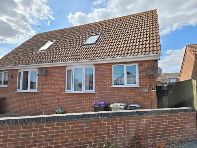 2 bedroom semi detached bungalow for sale