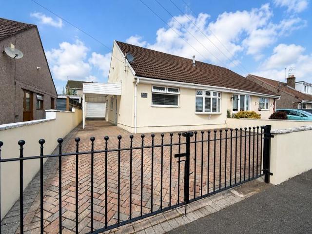 2 bedroom semi detached bungalow for sale