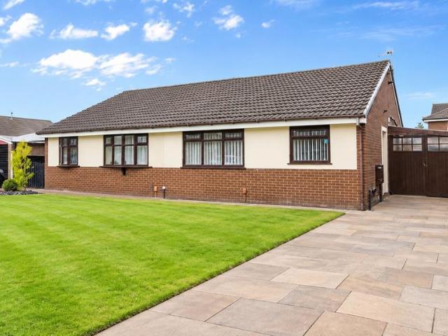 2 bedroom semi detached bungalow for sale