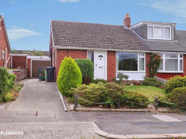 2 bedroom semi detached bungalow for sale