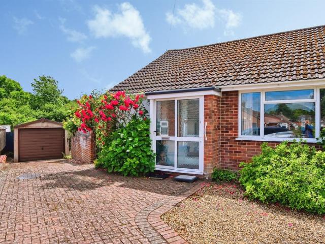 2 bedroom semi detached bungalow for sale