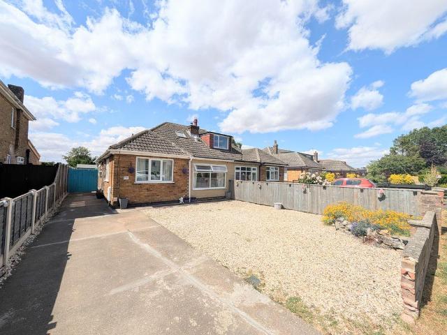 2 bedroom semi detached bungalow for sale