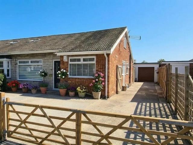 2 bedroom semi detached bungalow for sale